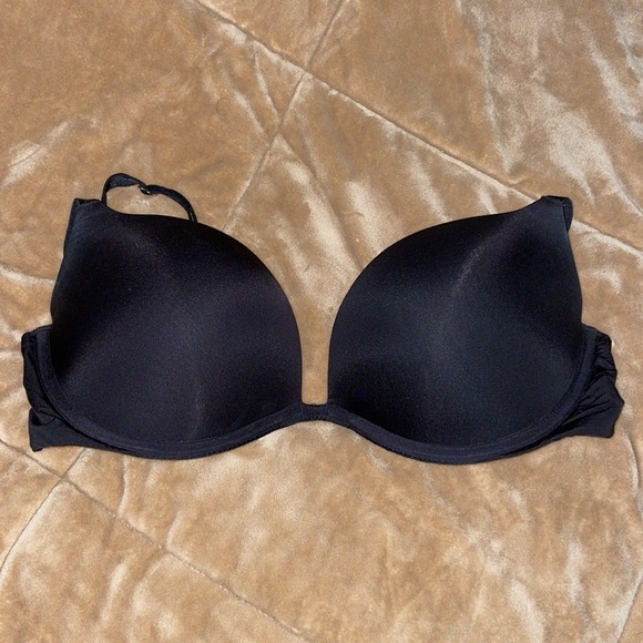 Victoria's Secret Other - VICTORIA SECRET | Push Up Bra 32DD